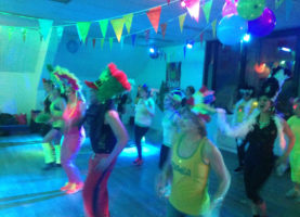Salle2 Zumba Carnaval Party2
